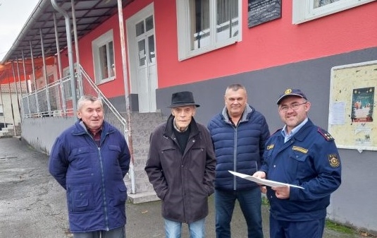 GRABARJE: Stjepanu Vrkljanu vatrogasna spomenica za 60 godina članstva