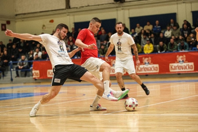 Božićni malonogometni turnir: Samson, Vertigo, Svrake i Pierobon u četvrtfinalu!