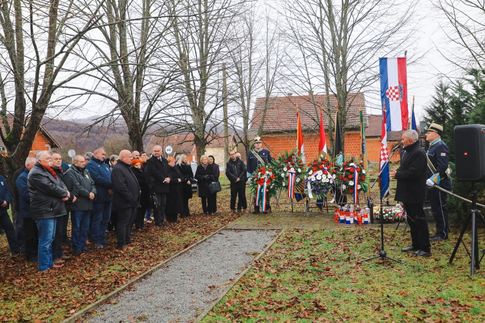 ŠPANOVICA: Obilježena 33. obljetnica pogibije četvorice hrvatskih branitelja 63. “A“ samostalne gardijske bojne ZNG-a Požega