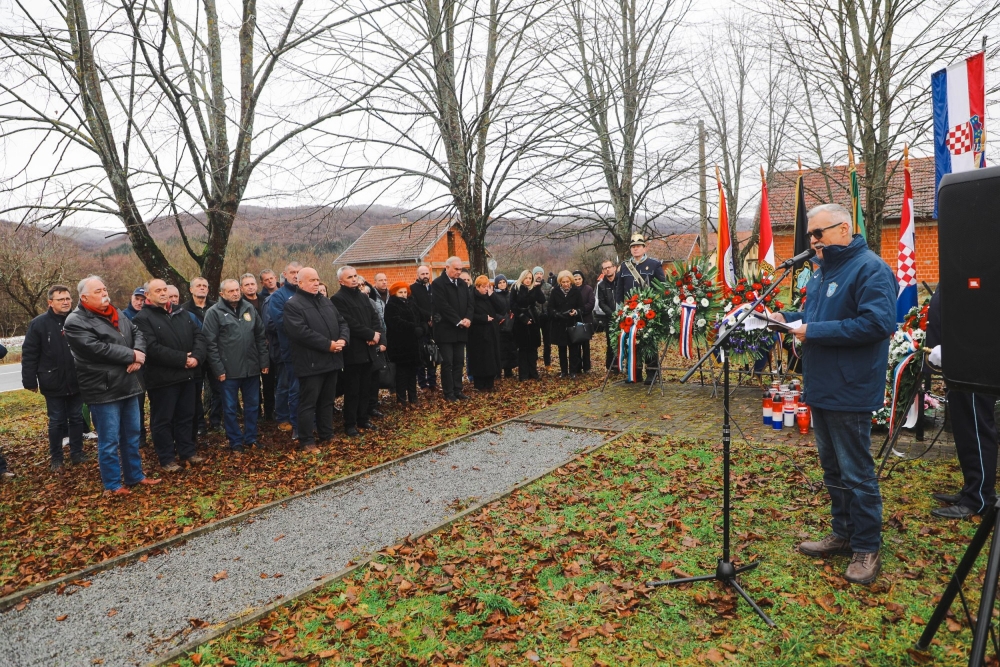 ŠPANOVICA: Obilježena 33. obljetnica pogibije četvorice hrvatskih branitelja 63. “A“ samostalne gardijske bojne ZNG-a Požega
