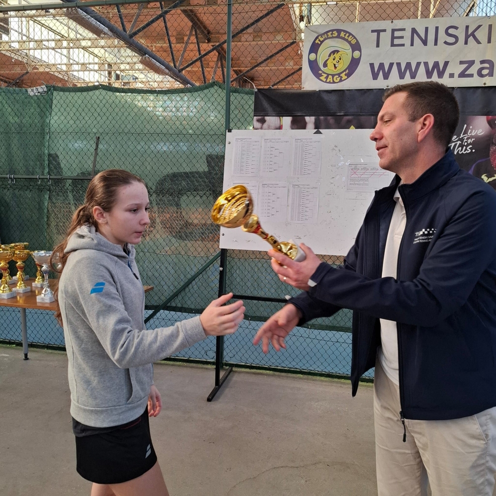 Lucija Grbeš treća na Dvoranskom prvenstvu Hrvatske do 12 godina