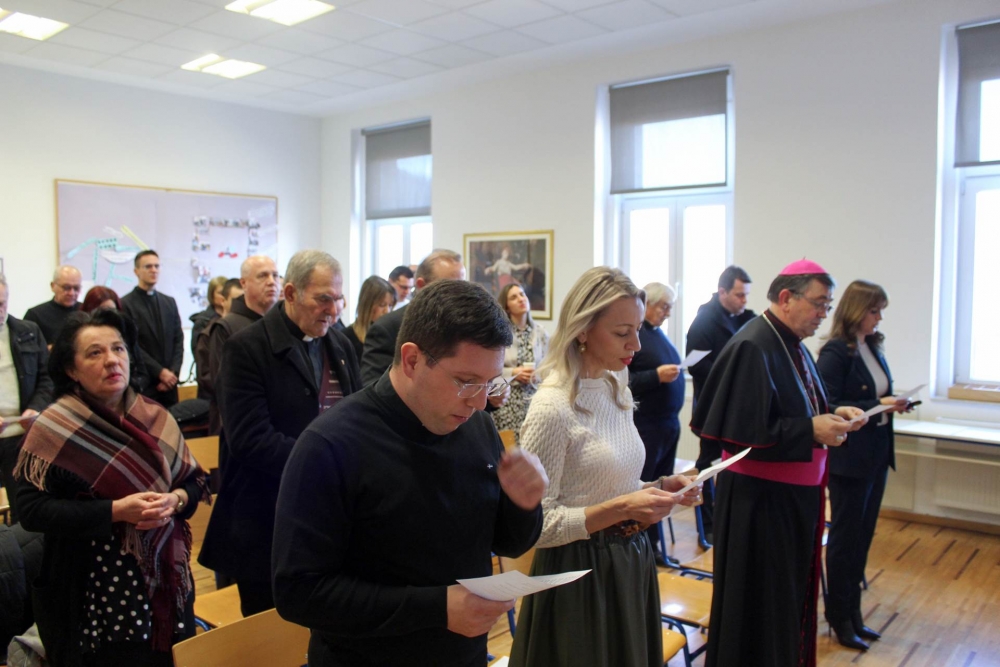 Radni susret dekanatskih koordinatora i voditelja Tečaja priprave za brak u Požeškoj biskupiji