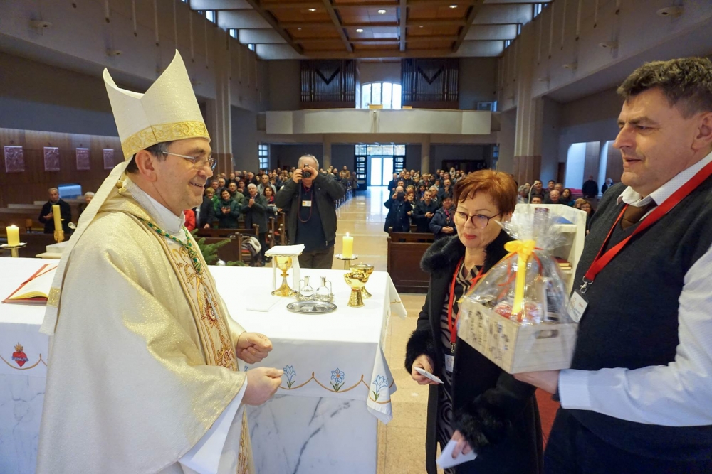 Biskup Martinović predvodio euharistijsko slavlje prigodom godišnjeg Sabora Hrvatske zajednice Bračnih susreta