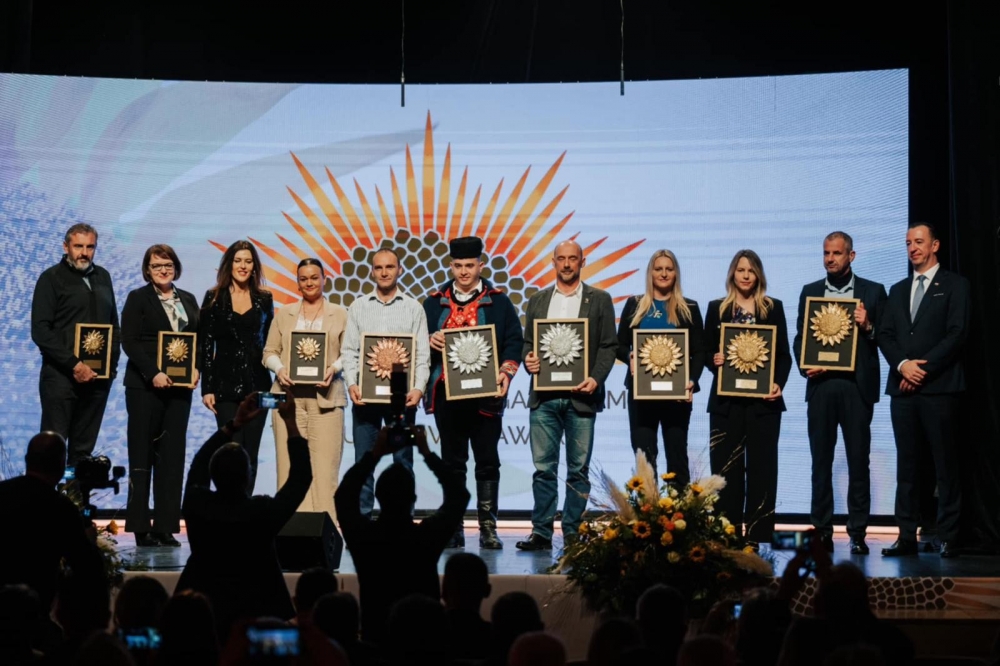 U Požeško-slavonsku županiju pristigla tri „Suncokreta ruralnog turizma“