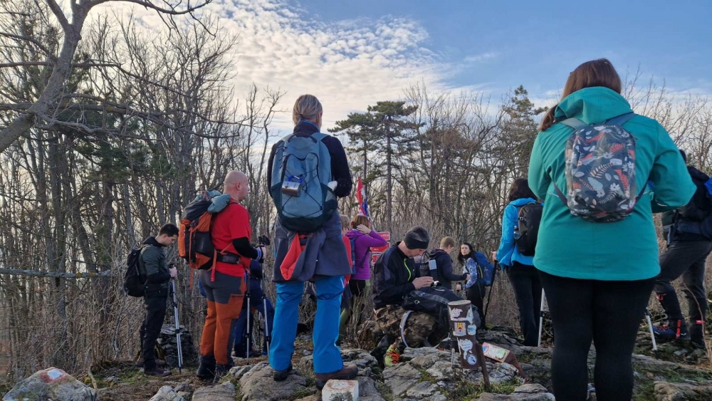 Foto: HPD Gojzerica u nedjelju organizirao izlet na Kneževu vodu (Papuk)