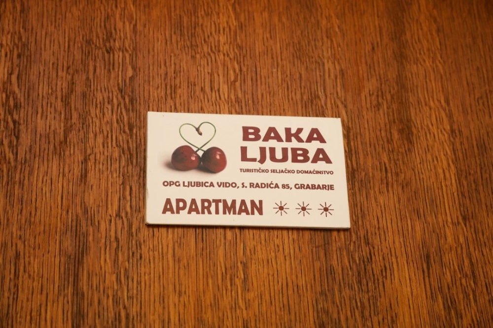 Turističko seljačko domaćinstvo Baka Ljuba: Otkrijte autentične okuse i tradiciju Slavonije