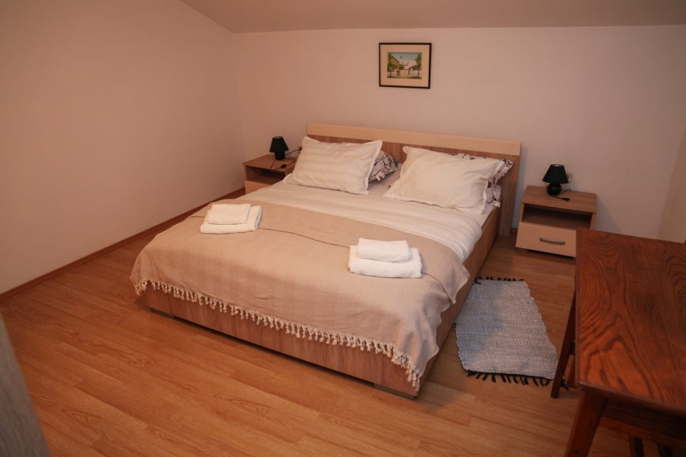 Turističko seljačko domaćinstvo Baka Ljuba: Otkrijte autentične okuse i tradiciju Slavonije