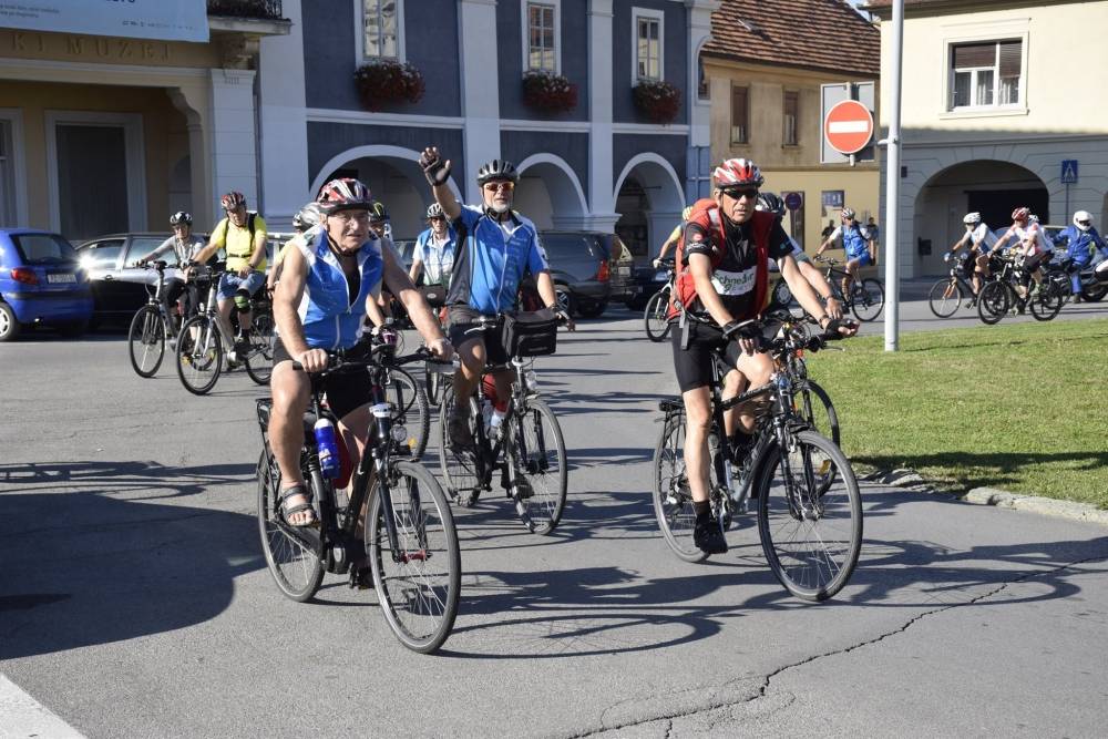 Kroz požeški kraj jučer bicikliralo 90 njemačkih turista