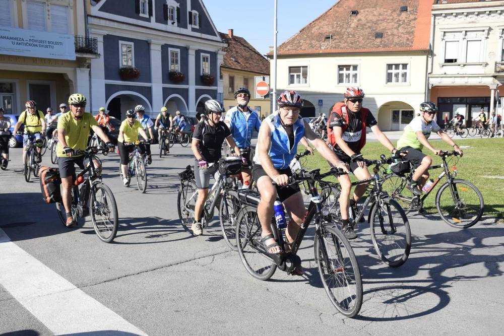 Kroz požeški kraj jučer bicikliralo 90 njemačkih turista