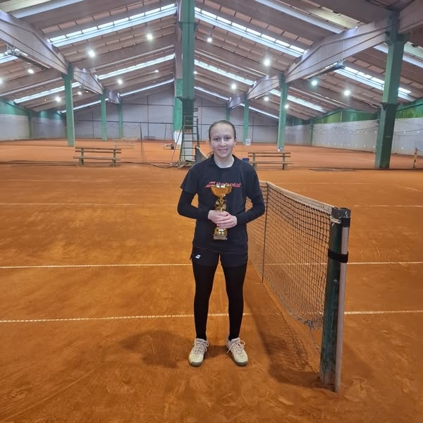 Lucija Grbeš ponovno na postolju, osvojila je OP Vinkovaca do 14 godina!