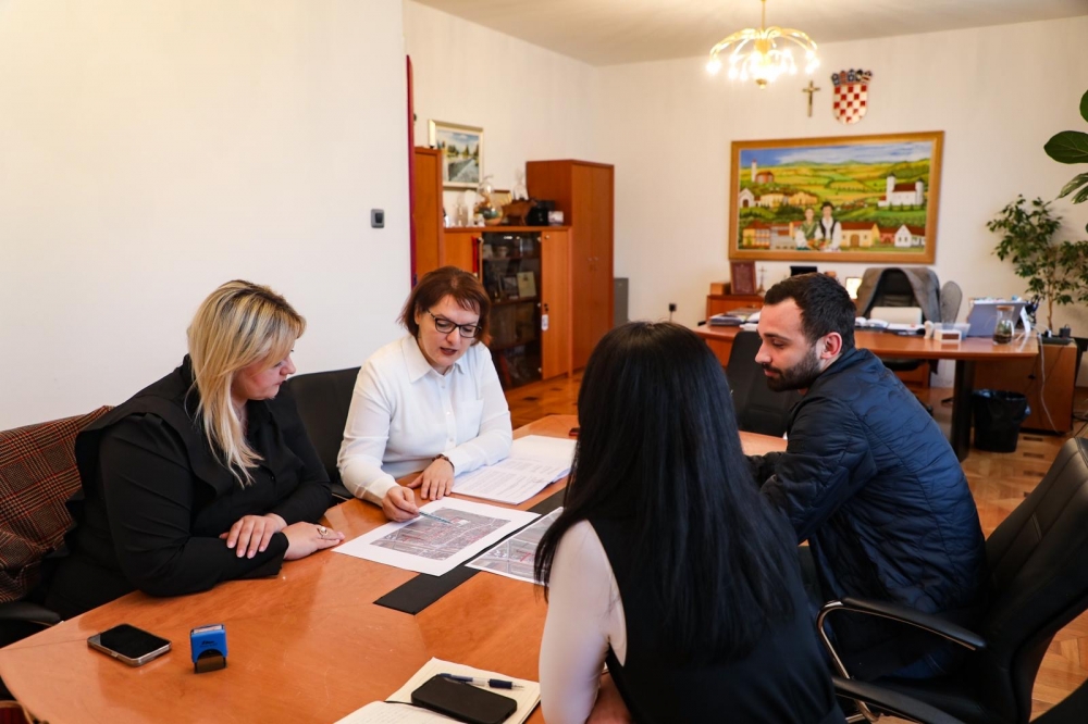 Spajanje školskih ulica sa ulicom Matije Gupca: „Smanjenje gužve i povećanje sigurnosti na prometnicama“