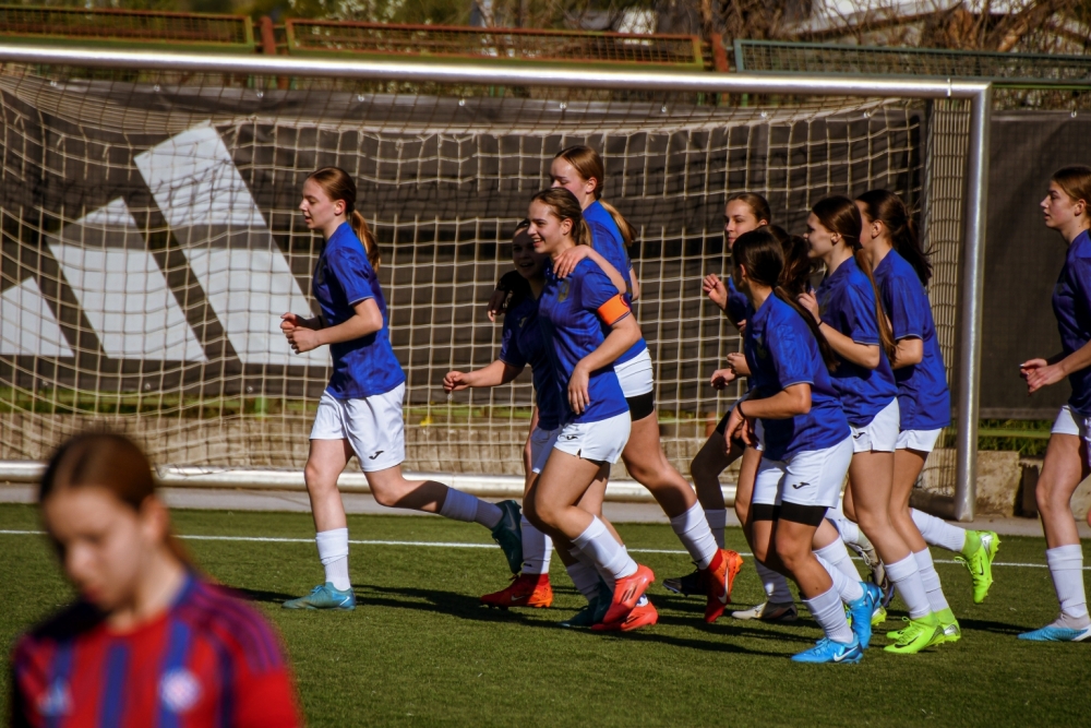 Pionirke ŽNK Slavonija Požega u Splitu uvjerljivo pobijedile ŽNK Hajduk u 12. kolu 1. HNLŽ
