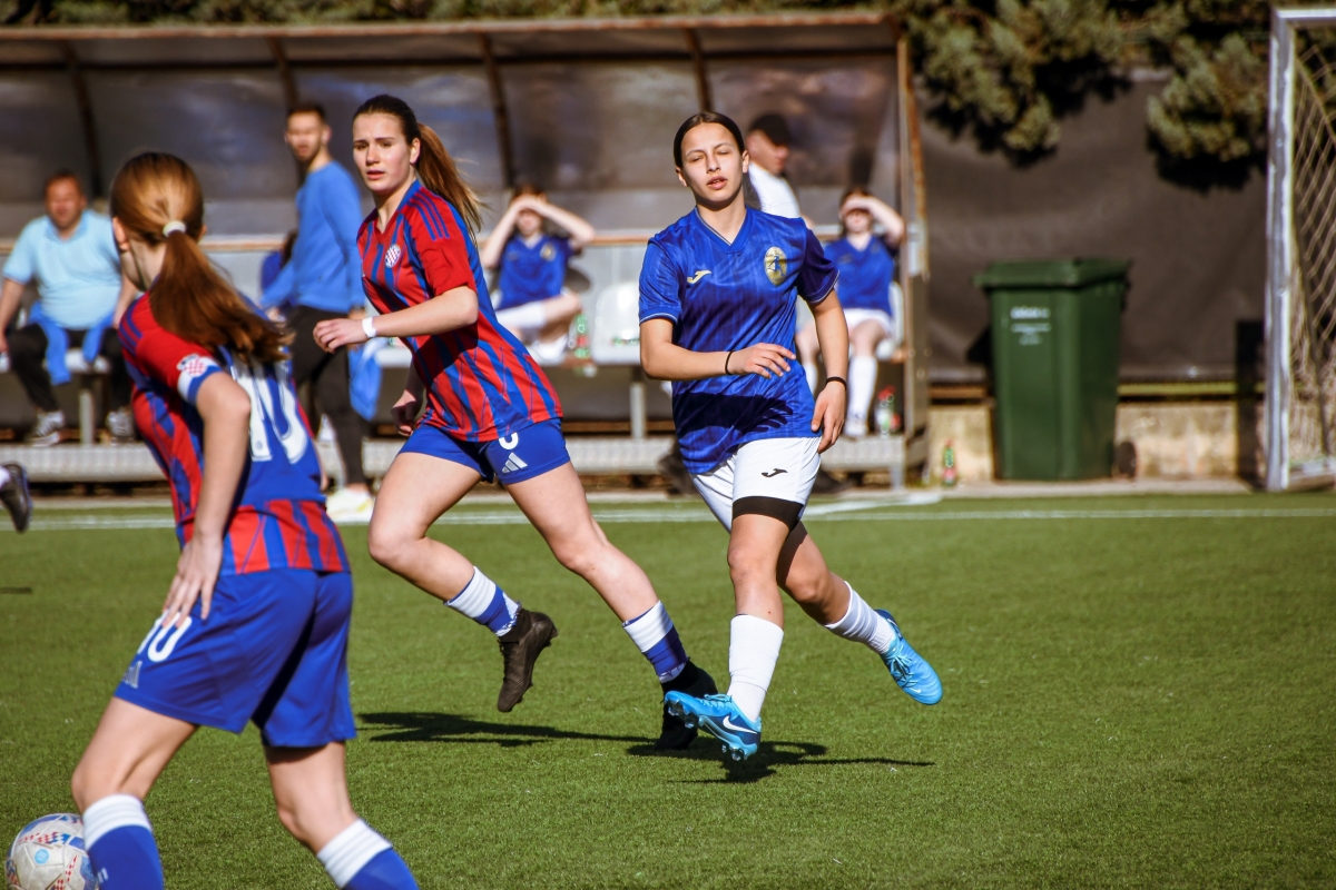 Pionirke ŽNK Slavonija Požega u Splitu uvjerljivo pobijedile ŽNK Hajduk u 12. kolu 1. HNLŽ