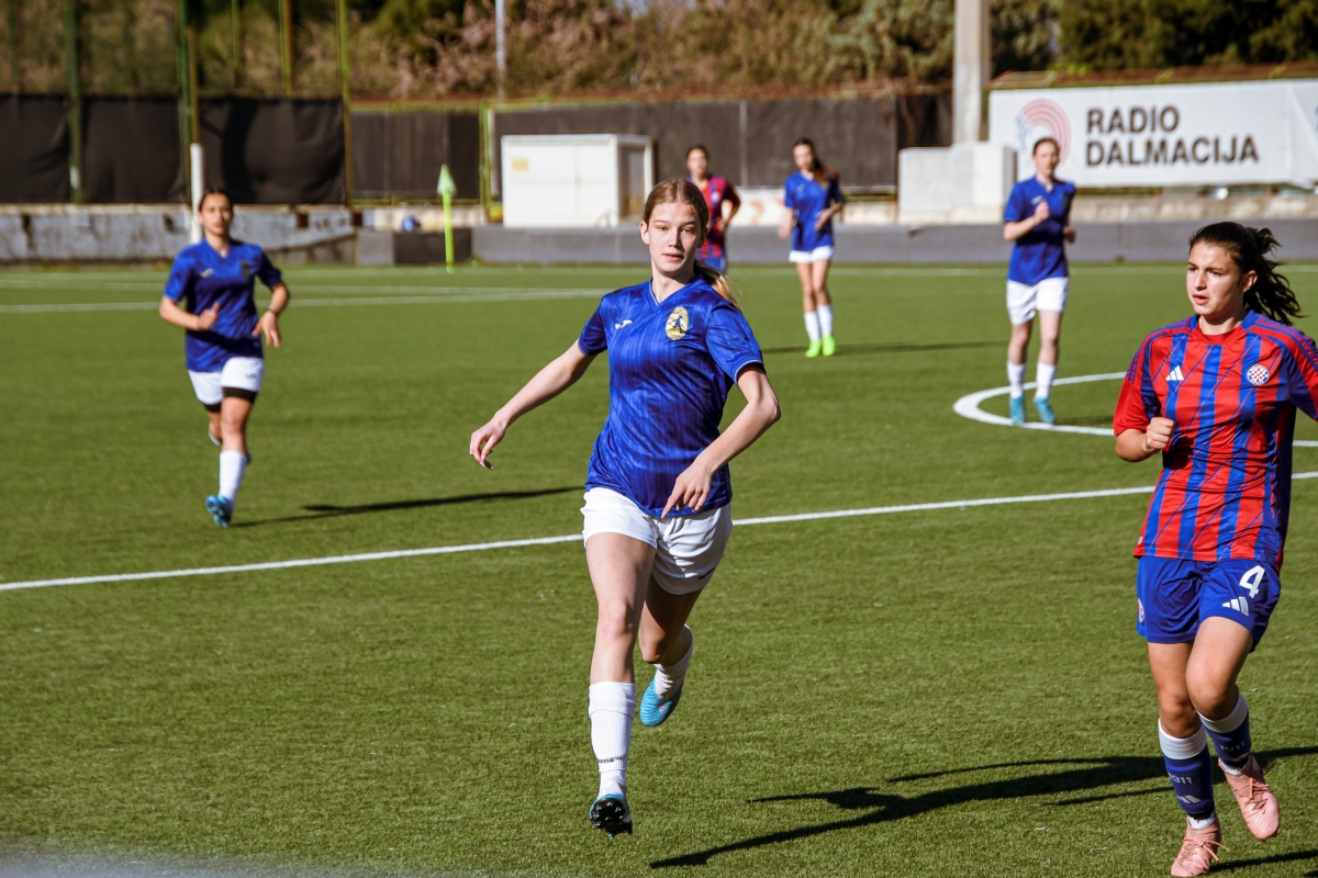 Pionirke ŽNK Slavonija Požega u Splitu uvjerljivo pobijedile ŽNK Hajduk u 12. kolu 1. HNLŽ