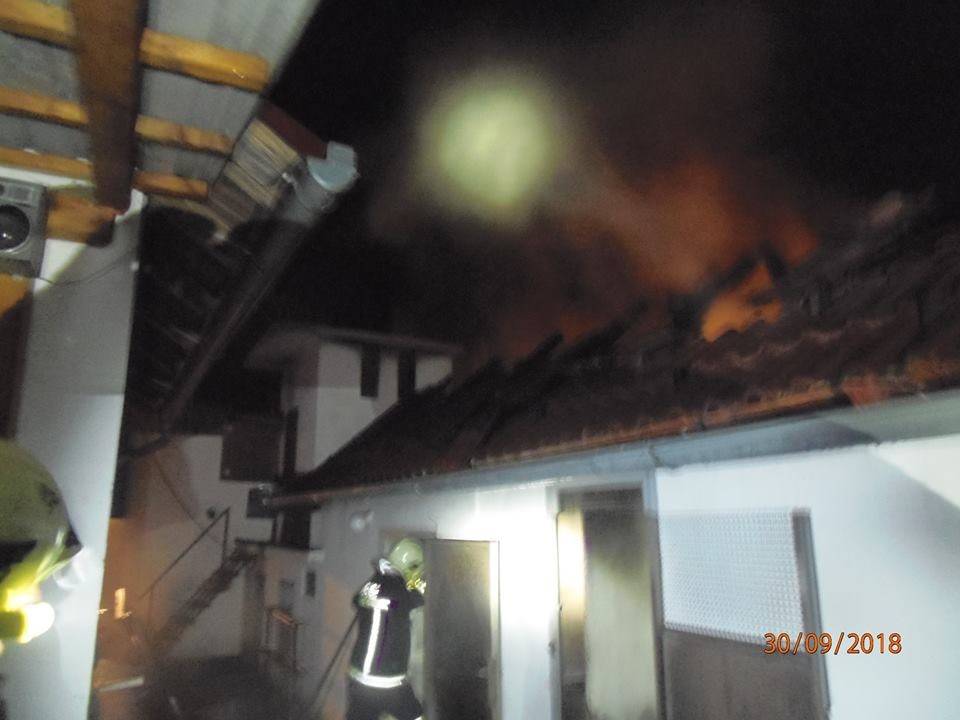 Vatrogascima diljem županije požari i tehničke intervencije obilježile protekli vikend 