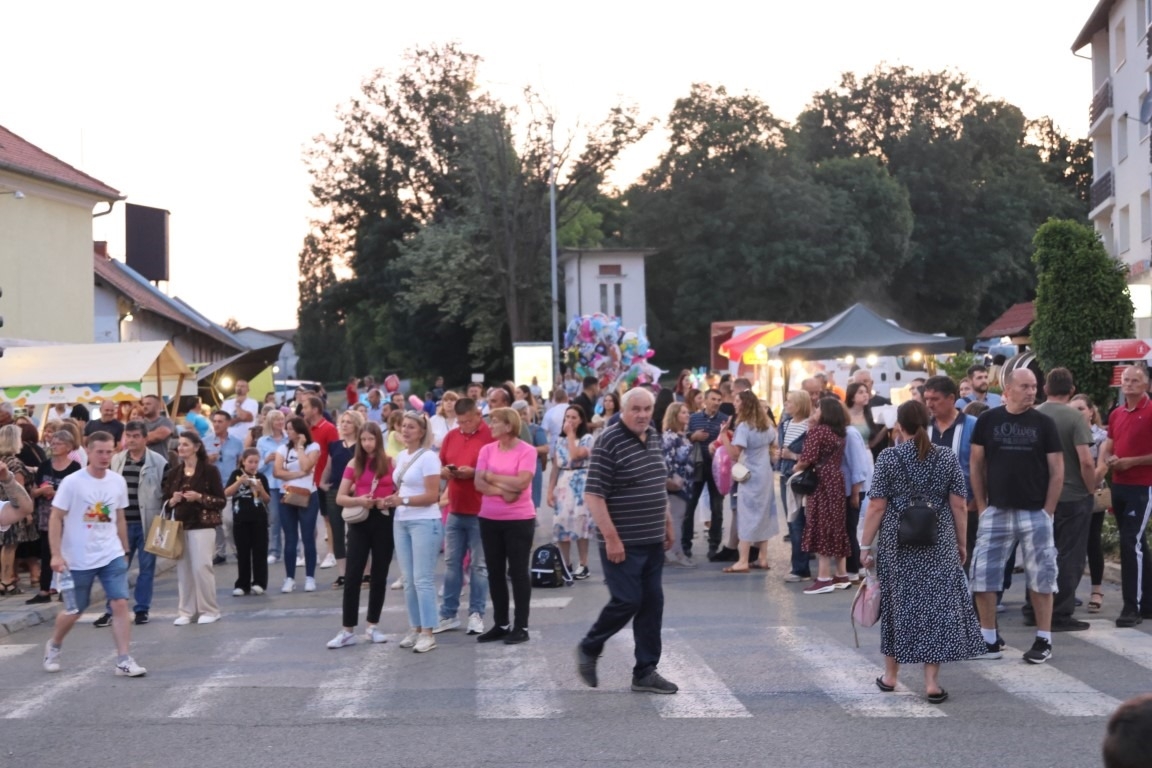 Pobjednik ovogodišnje Vinske alke Mihovil Štivić, a Vinskog maratona Matej Gomerčić
