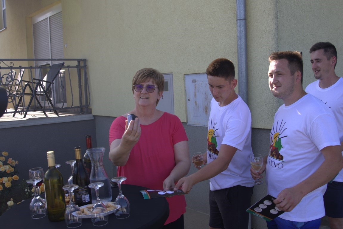 Pobjednik ovogodišnje Vinske alke Mihovil Štivić, a Vinskog maratona Matej Gomerčić