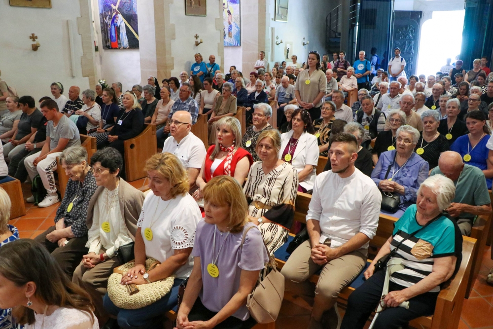 Hodočašće starijih, bolesnih i osoba s invaliditetom u Voćin