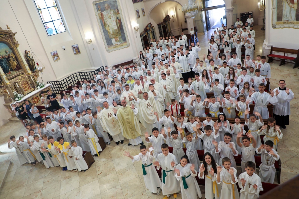 Biskupijski susret ministranata u Požegi