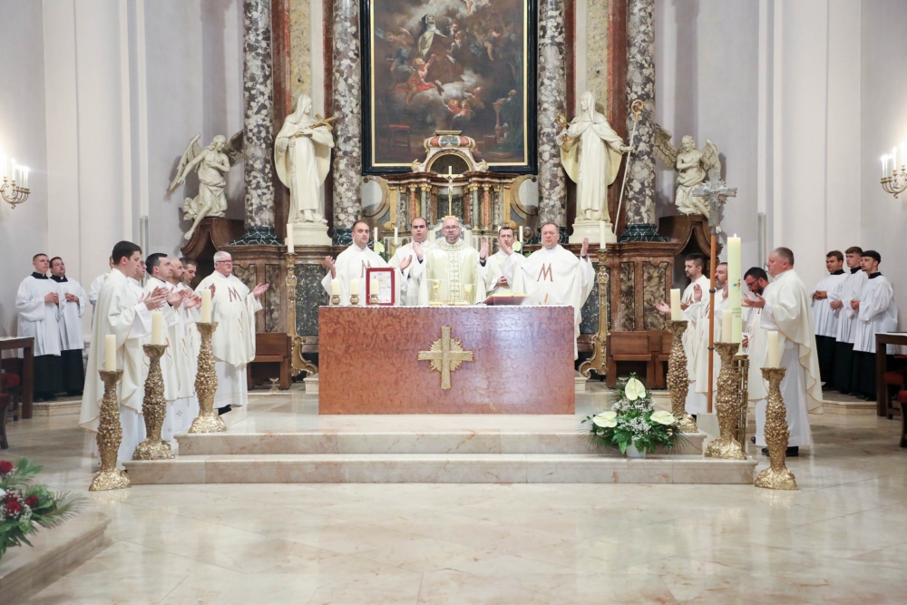 Biskupijski susret ministranata u Požegi