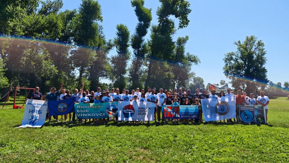 Članovi Ronilačkog kluba ’Požega’ sudjelovali u eko akciji čišćenja rijeke Save