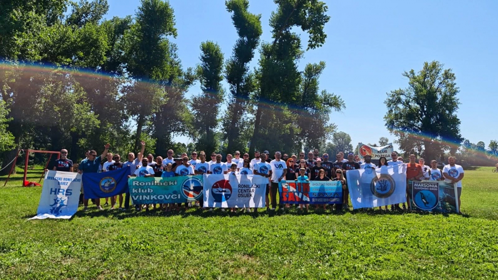 Članovi Ronilačkog kluba ’Požega’ sudjelovali u eko akciji čišćenja rijeke Save