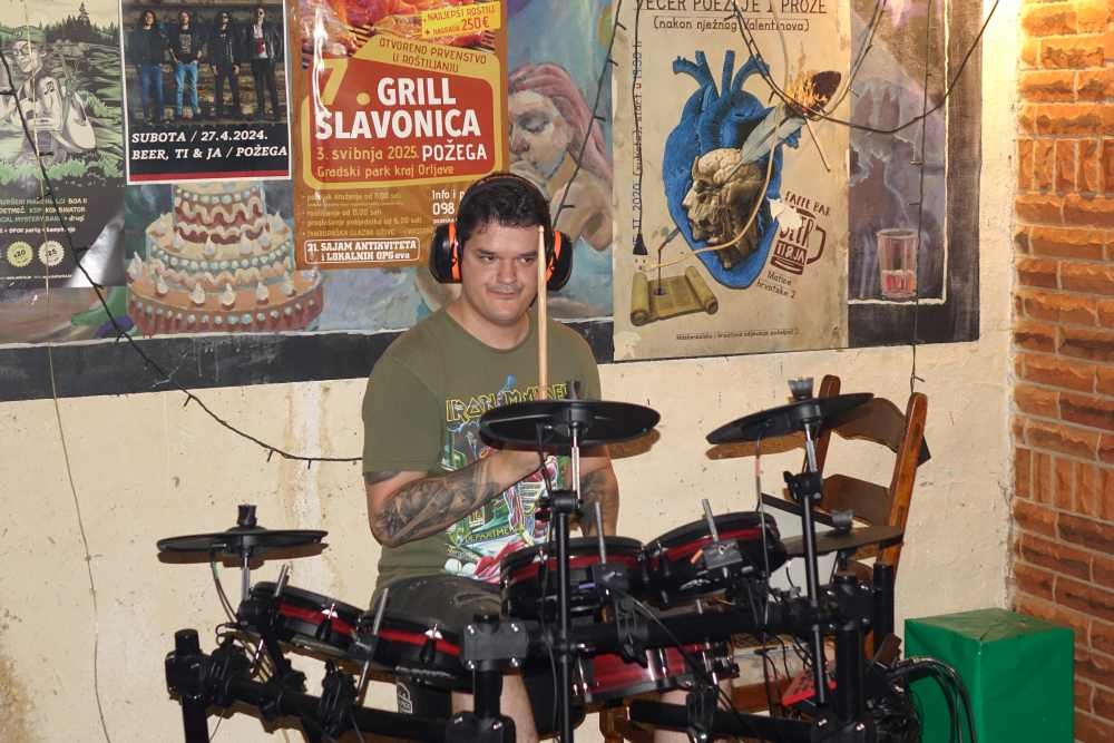 Noćni život, Požega 02. kolovoza 2025.