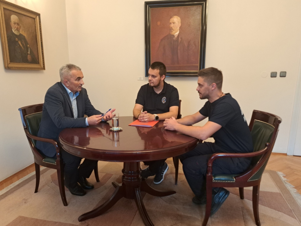 Sastanak s čelnicima DVD-a Požega, naglasak na mlade u vatrogastvu