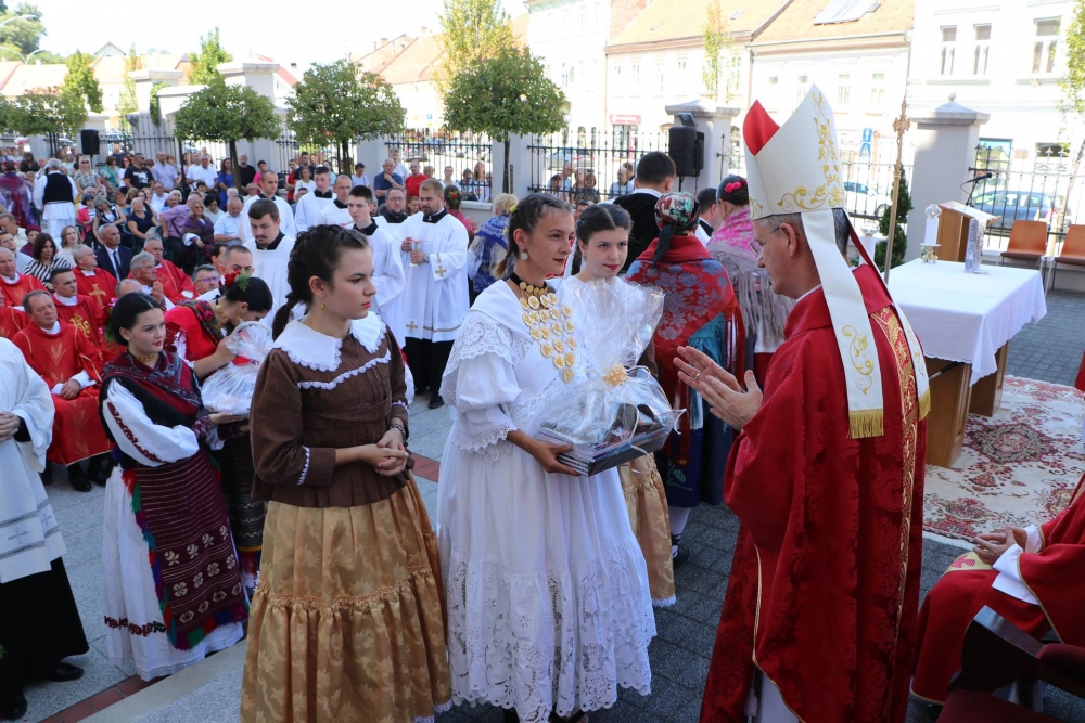 Jubilejska proslava sv. Lovre u Požegi