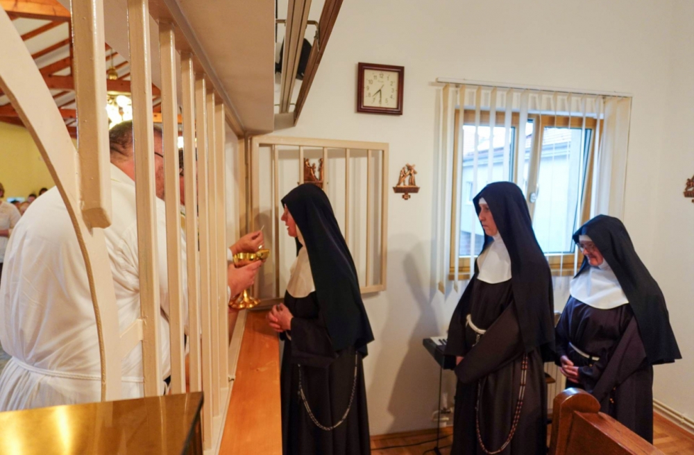 Slavlje sv. Klare u samostanu požeških klarisa