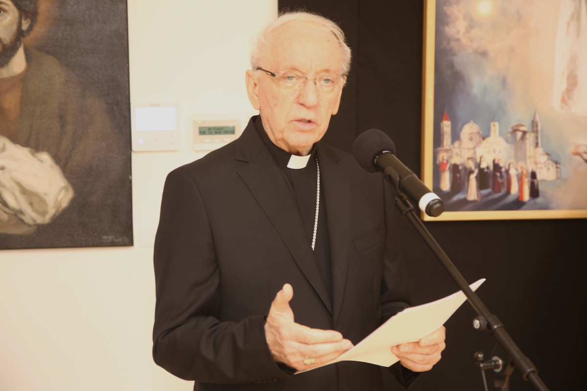 Požeški muzej: Otvorena izložba »Hrvatski sveci i blaženici u našem narodu« akademske slikarice Iris Mihatov Miočić