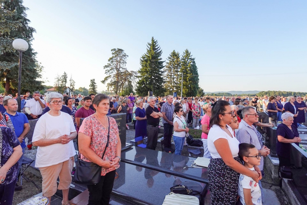 Biskup Ivo predvodio slavlje Velike Go spe u Kloštru kod Slavonskog Kobaša