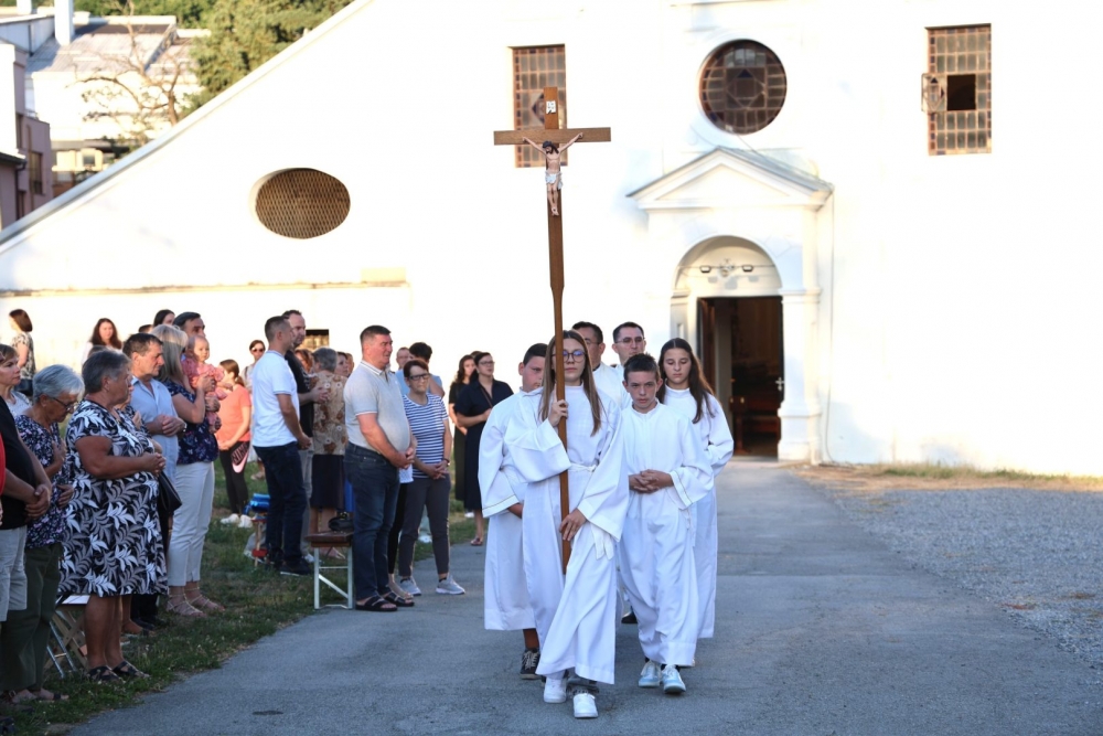 Prvi dan Duhovnog vikenda u Kutjevu