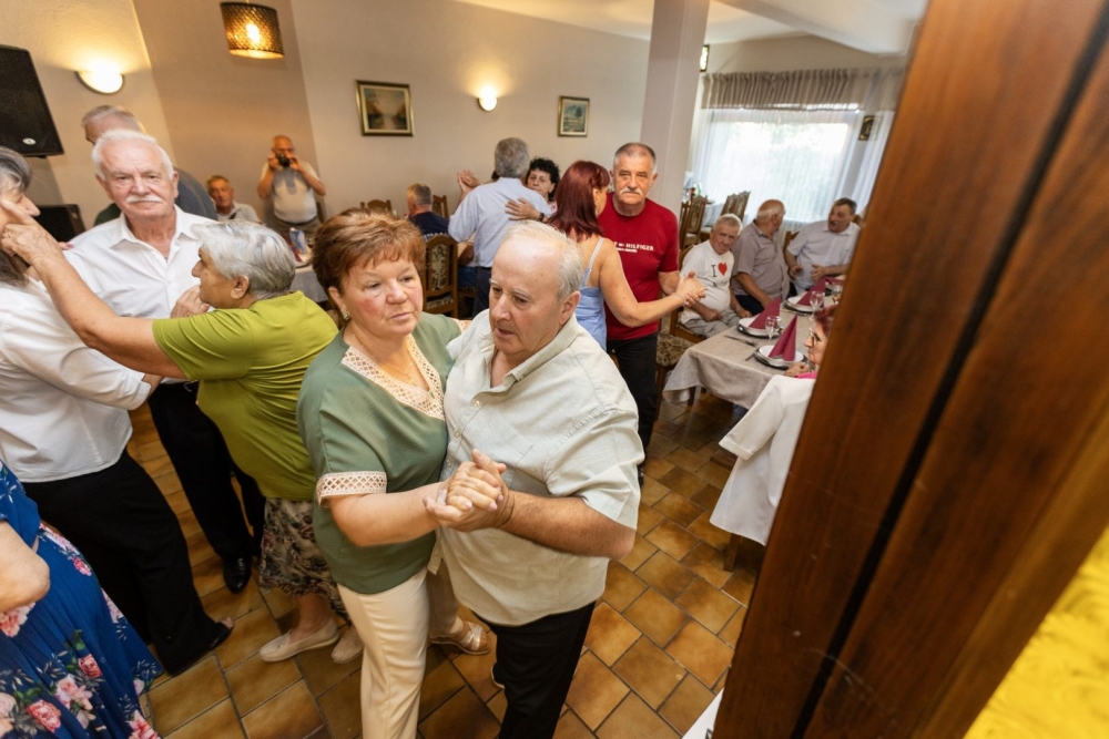 Tradicionalno druženje umirovljenika Grada Kutjeva u Ribarskoj kući Lukač