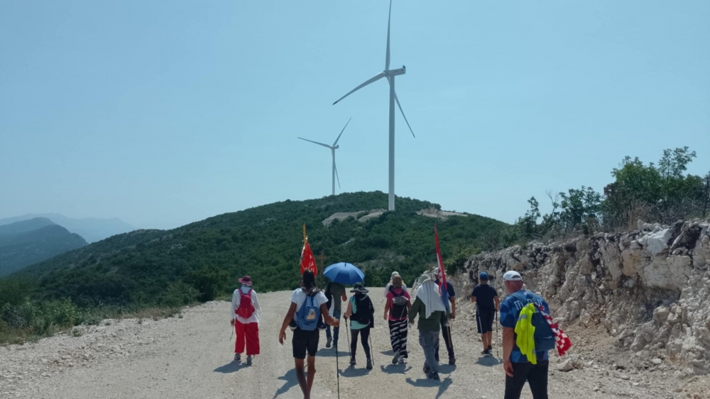 Od Knina do Trilja: Vinko Krsnik iz Kutjeva sudjelovao u 10-dnevnom hodočašću za našu zajednicu i bolesnike