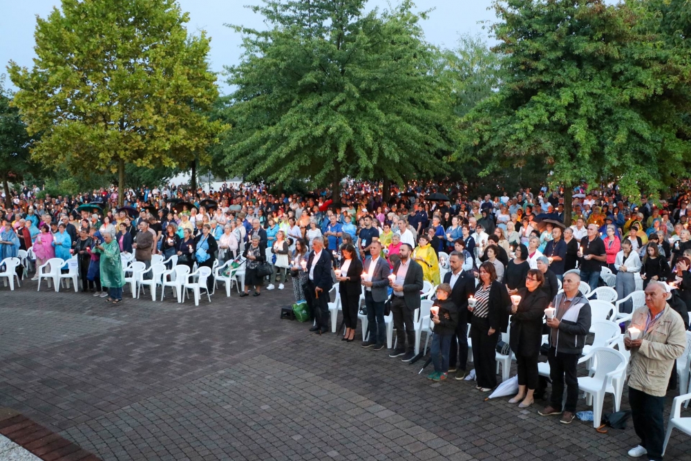 Brojni vjernici Požeške biskupije hodočastili u Voćin