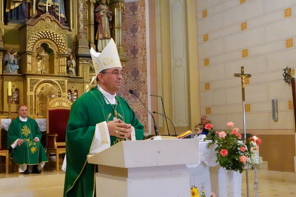 U službu uveden novoimenovani župnik u Kaptolu, Ivica Žuljević