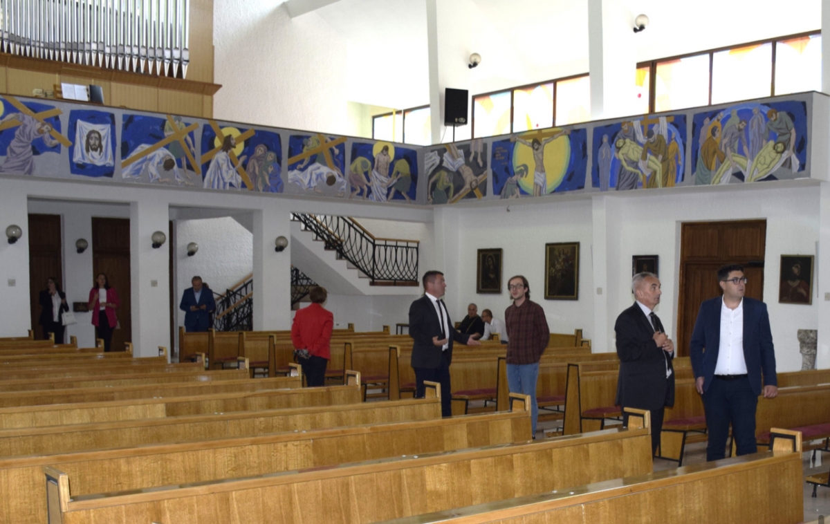 Znamenitom Požežaninu Dragutinu Lermanu postavljena spomen ploča u Kreševu