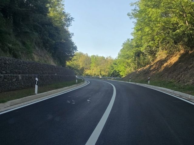 Pogledajte posljednje kadrove ceste Baćindol – Rešetari prije puštanja u promet