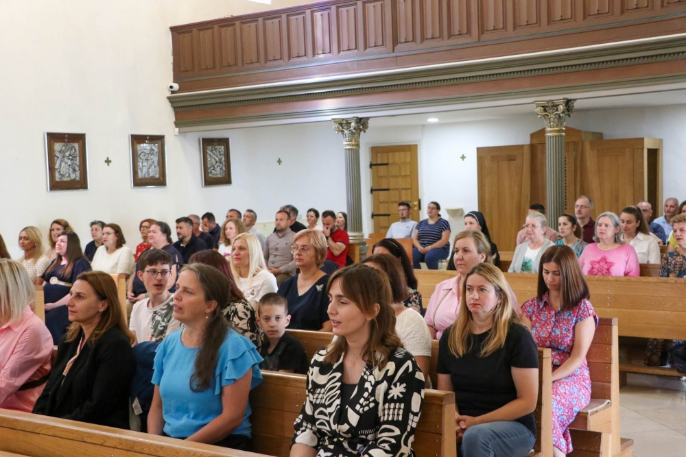 Susret vjeroučitelja i podjela vjeroučiteljskih mandata u Požegi