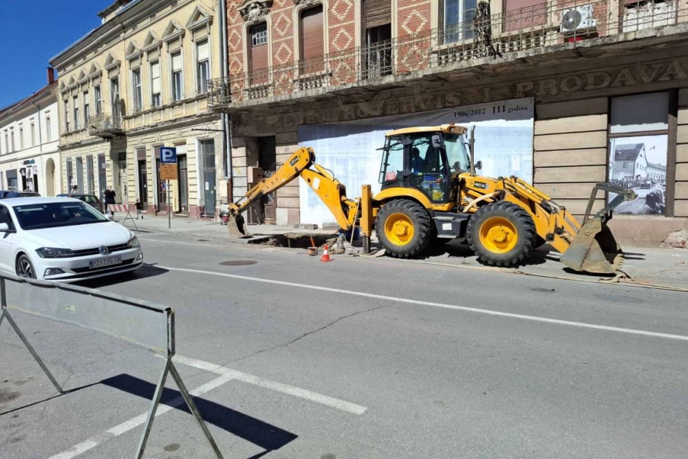 Zbog radova na magistralnom cjevovodu sutra će bez vode u Požegi biti nekoliko ulica