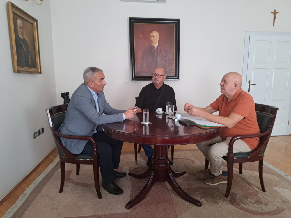 Gradonačelnik ugostio čelnike Gradske straže Požega