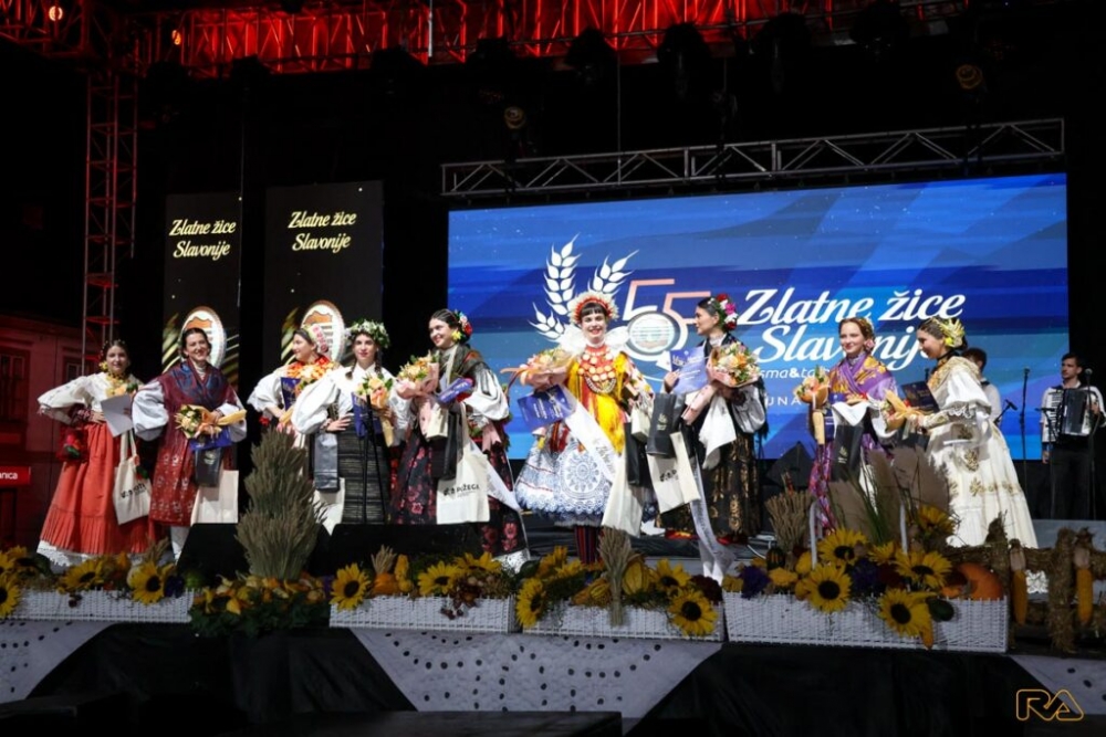 Danas je prvi dan festivala Zlatne žice Slavonije: Evo što nas očekuje u Požegi!