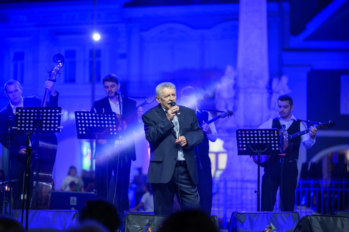 Prva večer festivala Zlatne žice Slavonije: Najgizdavija Šokica Angela Butorac, u finalu Divne godine