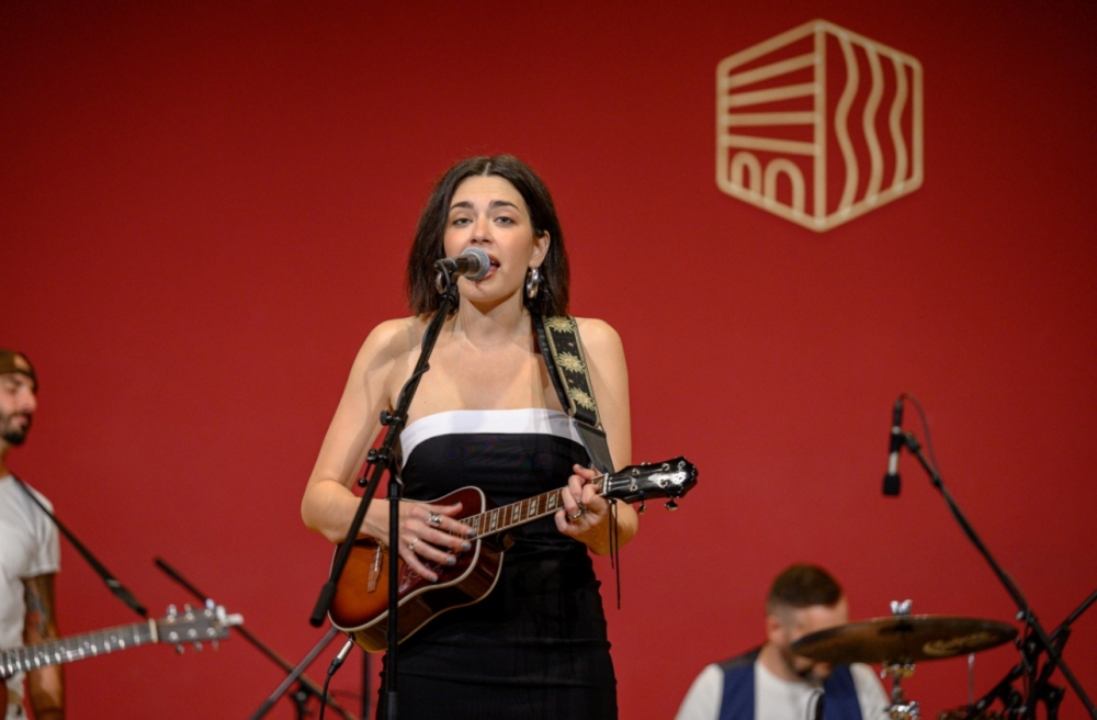 Mia Dimšić oduševila Požegu uoči početka Zlatnih žica Slavonije