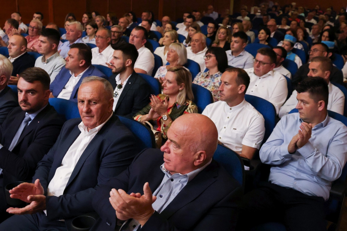 Na svečanoj sjednici povodom Dana grada Kutjeva dodijeljena priznanja zaslužnim pojedincima i kolektivima