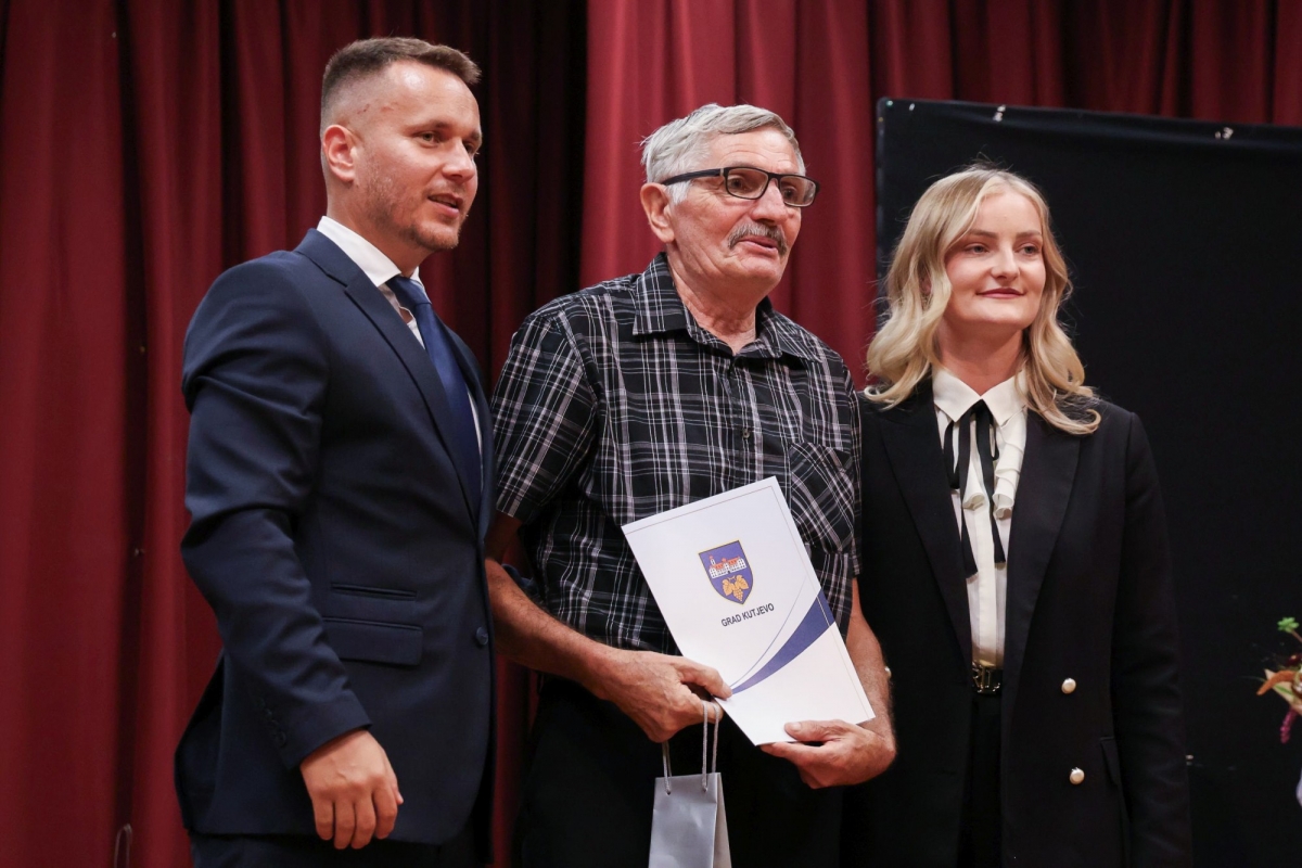 Na svečanoj sjednici povodom Dana grada Kutjeva dodijeljena priznanja zaslužnim pojedincima i kolektivima