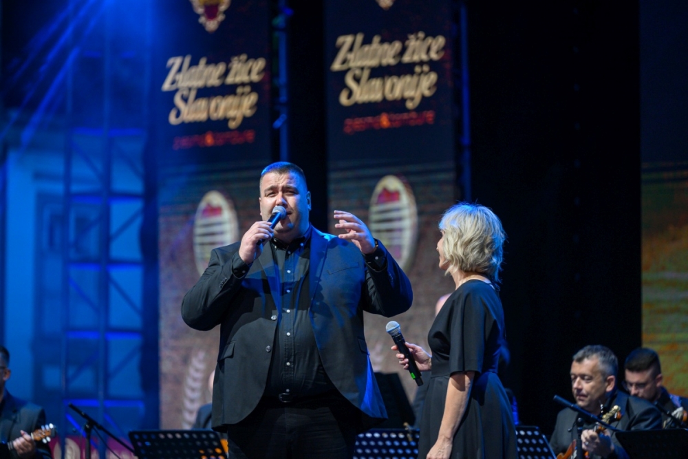 ZLATNE ŽICE SLAVONIJE: Požega je odala priznanje svom Borisu Ćiri Gašparcu