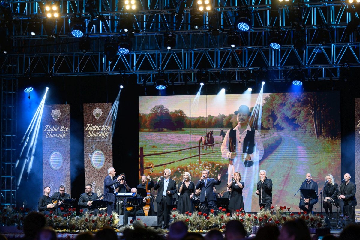 ZLATNE ŽICE SLAVONIJE: Požega je odala priznanje svom Borisu Ćiri Gašparcu