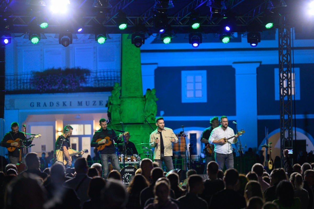 ZLATNE ŽICE SLAVONIJE: Požega je odala priznanje svom Borisu Ćiri Gašparcu